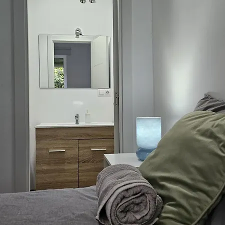 Malaga Home Apartment *